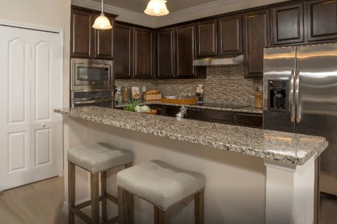 Adosado en venta en Cocoa, Florida, 4 dormitorios, 225 m2 № 68842 - foto 1