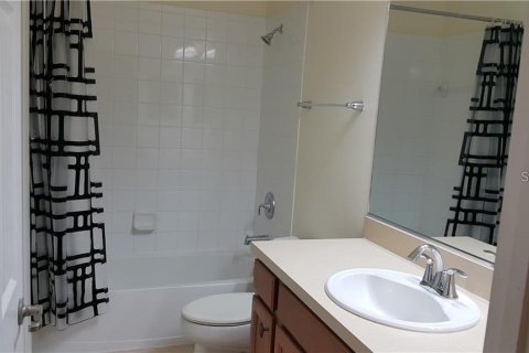 Touwnhouse à louer à Bradenton, Floride: 2 chambres, 132.76 m2 № 2097838 - photo 10