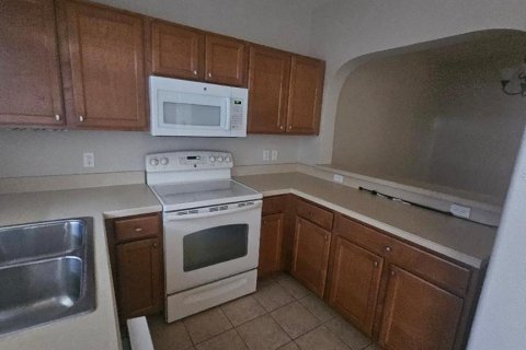 Touwnhouse à louer à Bradenton, Floride: 2 chambres, 132.76 m2 № 2097838 - photo 5