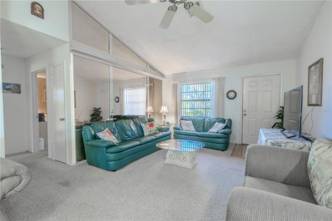 Casa en venta en Holiday, Florida, 3 dormitorios, 131.55 m2 № 1657795 - foto 6