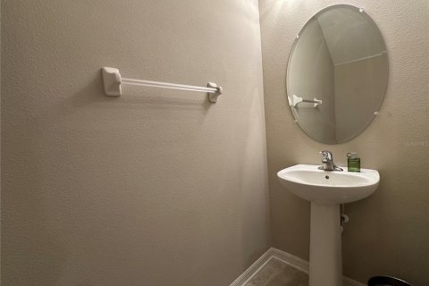 Touwnhouse à vendre à Riverview, Floride: 3 chambres, 130.06 m2 № 2389125 - photo 12