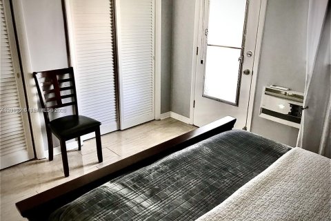 Condominio en alquiler en Hallandale Beach, Florida, 1 dormitorio, 58.06 m2 № 2075829 - foto 9