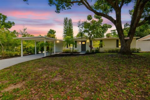 Casa en venta en Tampa, Florida, 3 dormitorios, 124.67 m2 № 1840610 - foto 2