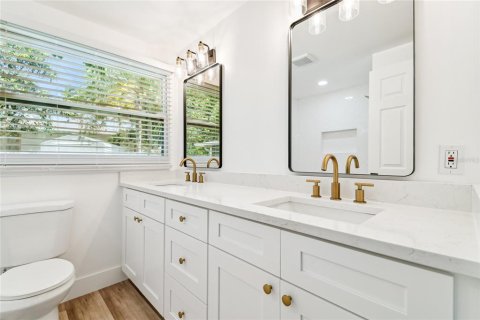 Casa en venta en Tampa, Florida, 3 dormitorios, 124.67 m2 № 1840610 - foto 17
