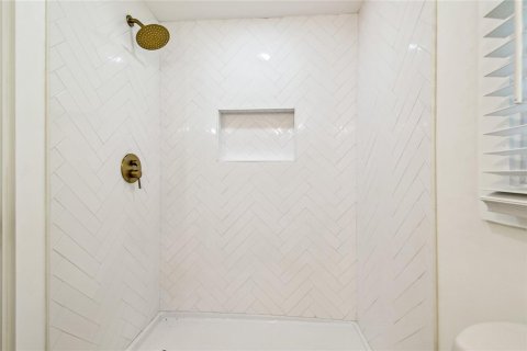 Casa en venta en Tampa, Florida, 3 dormitorios, 124.67 m2 № 1840610 - foto 19