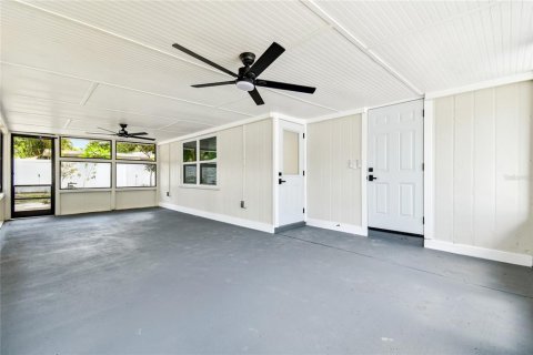 Casa en venta en Tampa, Florida, 3 dormitorios, 124.67 m2 № 1840610 - foto 25