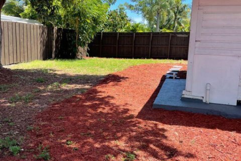 House in Oakland Park, Florida 2 bedrooms, 78.97 sq.m. № 2382916 - photo 19