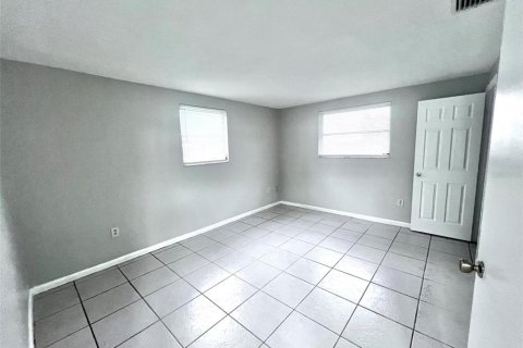 Casa en alquiler en Port Richey, Florida, 2 dormitorios, 95.88 m2 № 2259136 - foto 21