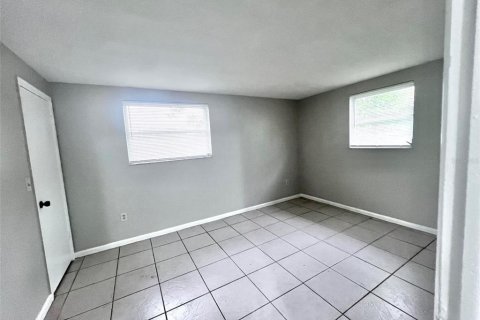 Casa en alquiler en Port Richey, Florida, 2 dormitorios, 95.88 m2 № 2259136 - foto 17