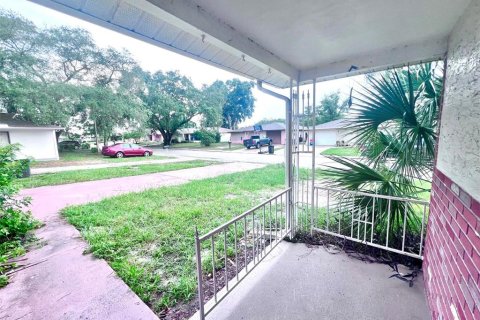 Casa en alquiler en Port Richey, Florida, 2 dormitorios, 95.88 m2 № 2259136 - foto 3