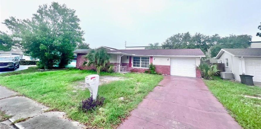 Casa en Port Richey, Florida 2 dormitorios, 95.88 m2 № 2259136
