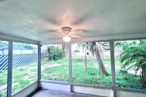 Casa en alquiler en Port Richey, Florida, 2 dormitorios, 95.88 m2 № 2259136 - foto 14