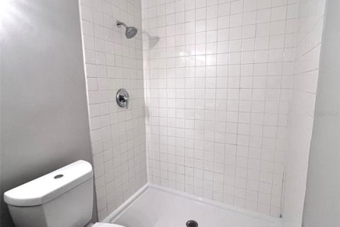 Casa en alquiler en Port Richey, Florida, 2 dormitorios, 95.88 m2 № 2259136 - foto 25
