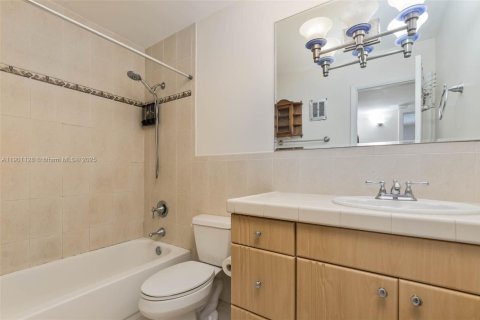 Купить кондоминиум в Пайнкрест, Флорида 4 комнаты, 53.33м2, № 1951805 - фото 6