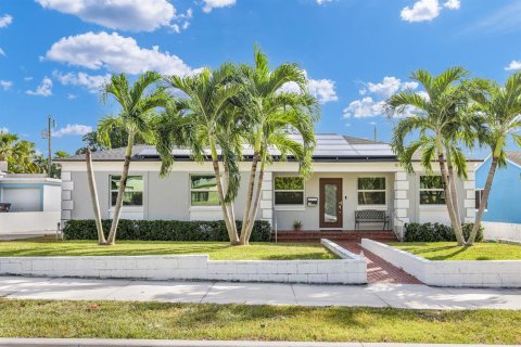 Casa en West Palm Beach, Florida 3 dormitorios, 183.3 m2 № 2378661