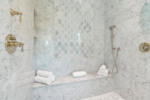 Villa ou maison à vendre à Miami Shores, Floride: 5 chambres, 475.57 m2 № 1821592 - photo 25