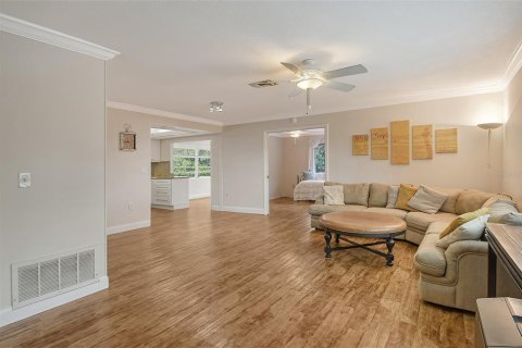 Купить виллу или дом в Сарасота, Флорида 6 комнат, 113.71м2, № 1530130 - фото 8