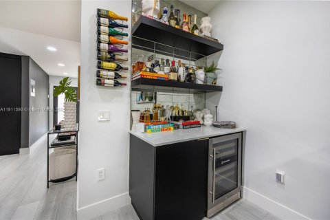 Casa en venta en Pembroke Pines, Florida, 2 dormitorios, 98.48 m2 № 2015777 - foto 9