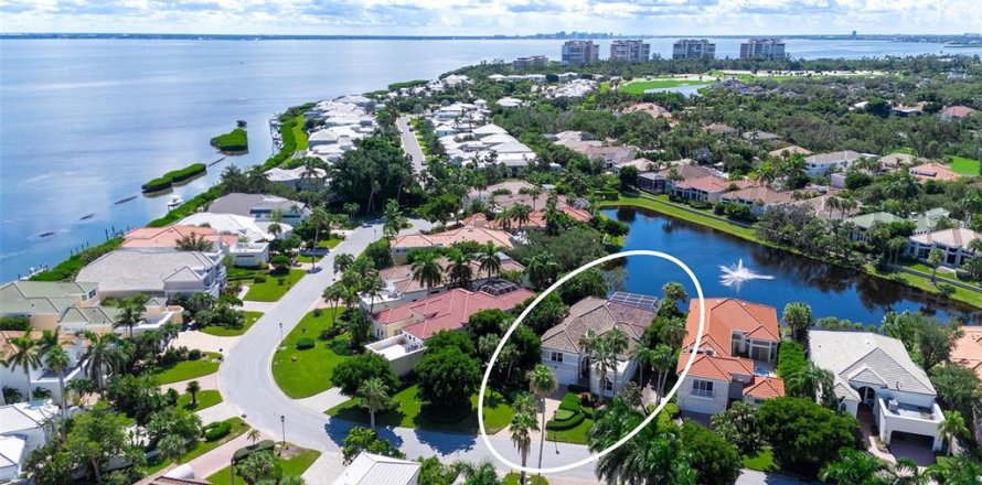 Villa ou maison à Longboat Key, Floride 3 chambres, 274.06 m2 № 2389397