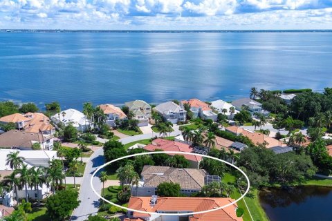 Villa ou maison à vendre à Longboat Key, Floride: 3 chambres, 274.06 m2 № 2389397 - photo 4
