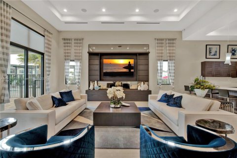 Touwnhouse à vendre à Hialeah, Floride: 3 chambres, 131.18 m2 № 1966874 - photo 12