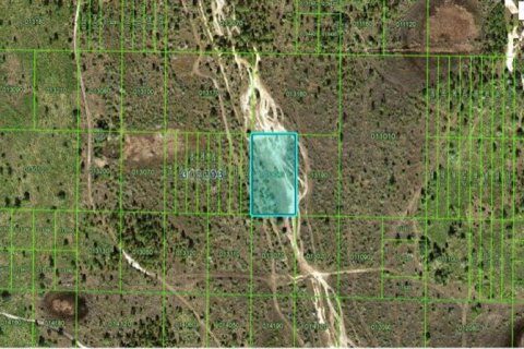 Land in Frostproof, Florida № 2158881