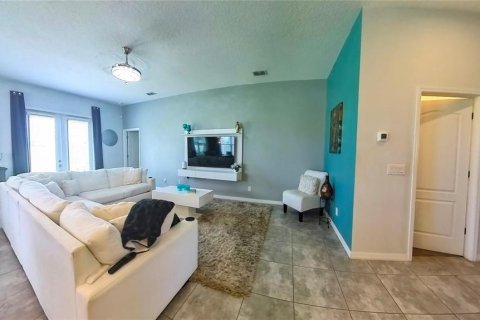 House in Apopka, Florida 3 bedrooms, 166.48 sq.m. № 1828598 - photo 22