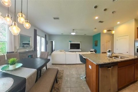 House in Apopka, Florida 3 bedrooms, 166.48 sq.m. № 1828598 - photo 26
