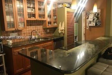 Apartment in Delray Beach, Florida 2 bedrooms, 91.42 sq.m. № 2000540 - photo 5