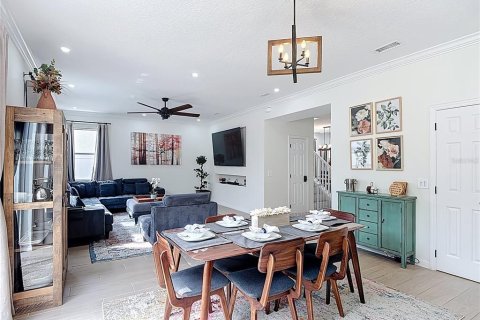 Villa ou maison à vendre à Davenport, Floride: 5 chambres, 324.88 m2 № 1615554 - photo 18
