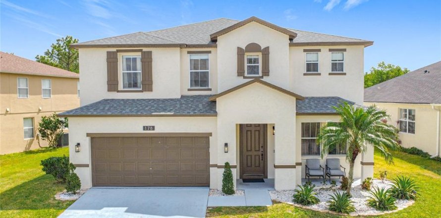 Villa ou maison à Davenport, Floride 5 chambres, 324.88 m2 № 1615554