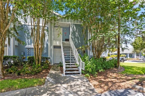 Condominio en Lake Mary, Florida, 2 dormitorios № 2222350