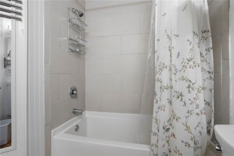 Condominio en venta en Lake Mary, Florida, 2 dormitorios, 83.52 m2 № 2222350 - foto 17