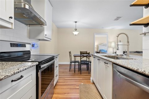 Condominio en venta en Lake Mary, Florida, 2 dormitorios, 83.52 m2 № 2222350 - foto 13