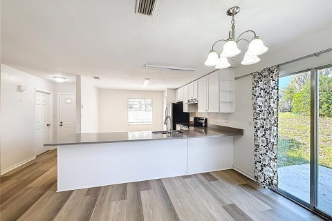Duplex à vendre à Leesburg, Floride: 2 chambres, 97.08 m2 № 2145105 - photo 20
