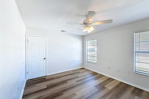 Duplex à vendre à Leesburg, Floride: 2 chambres, 97.08 m2 № 2145105 - photo 30