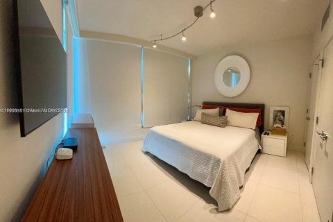 Condominio en venta en Miami Beach, Florida, 1 dormitorio, 76.18 m2 № 2012345 - foto 15