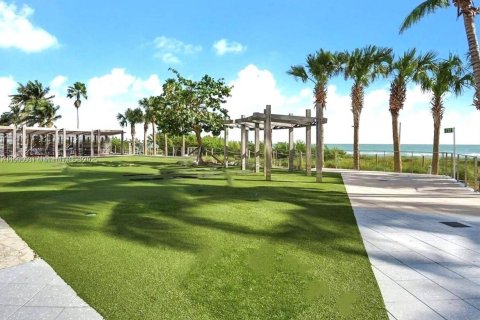 Condominio en venta en Miami Beach, Florida, 1 dormitorio, 76.18 m2 № 2012345 - foto 9