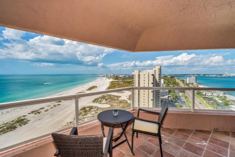 Condominio en venta en Clearwater, Florida, 3 dormitorios, 197.42 m2 № 2117586 - foto 26