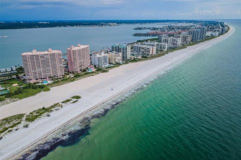 Condominio en venta en Clearwater, Florida, 3 dormitorios, 197.42 m2 № 2117586 - foto 8