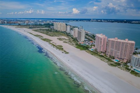 Condominio en venta en Clearwater, Florida, 3 dormitorios, 197.42 m2 № 2117586 - foto 9