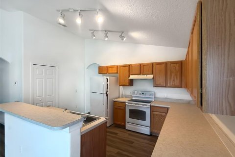 House in Davenport, Florida 4 bedrooms, 176.05 sq.m. № 1778983 - photo 3