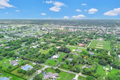 Land in Southwest Ranches, Florida № 2031298 - photo 3