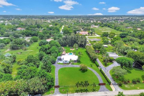 Land in Southwest Ranches, Florida № 2031298 - photo 13