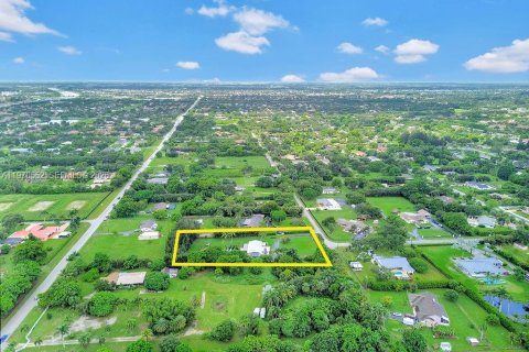 Land in Southwest Ranches, Florida № 2031298 - photo 10