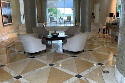 Condominio en venta en Miami Beach, Florida, 1 dormitorio, 76.64 m2 № 2080379 - foto 11