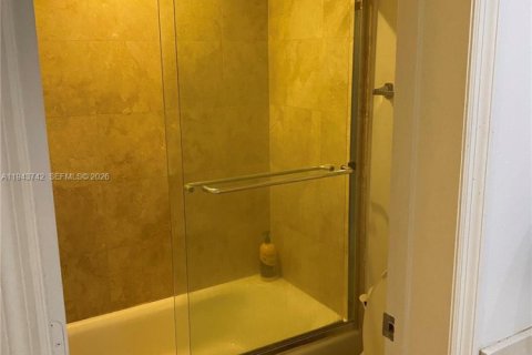 Condominio en venta en Miami Beach, Florida, 1 dormitorio, 76.64 m2 № 2080379 - foto 7