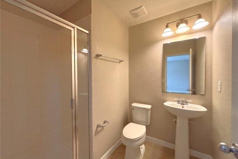 Townhouse in Kissimmee, Florida 4 bedrooms, 153.2 sq.m. № 2219404 - photo 20