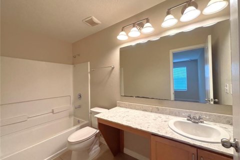 Townhouse in Kissimmee, Florida 4 bedrooms, 153.2 sq.m. № 2219404 - photo 17