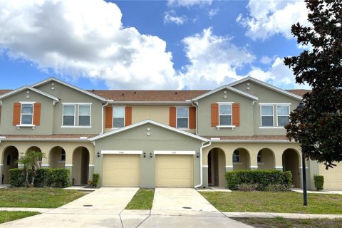 Townhouse in Kissimmee, Florida 4 bedrooms, 153.2 sq.m. № 2219404